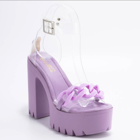 Chick Rebel - Picture 2 of 3